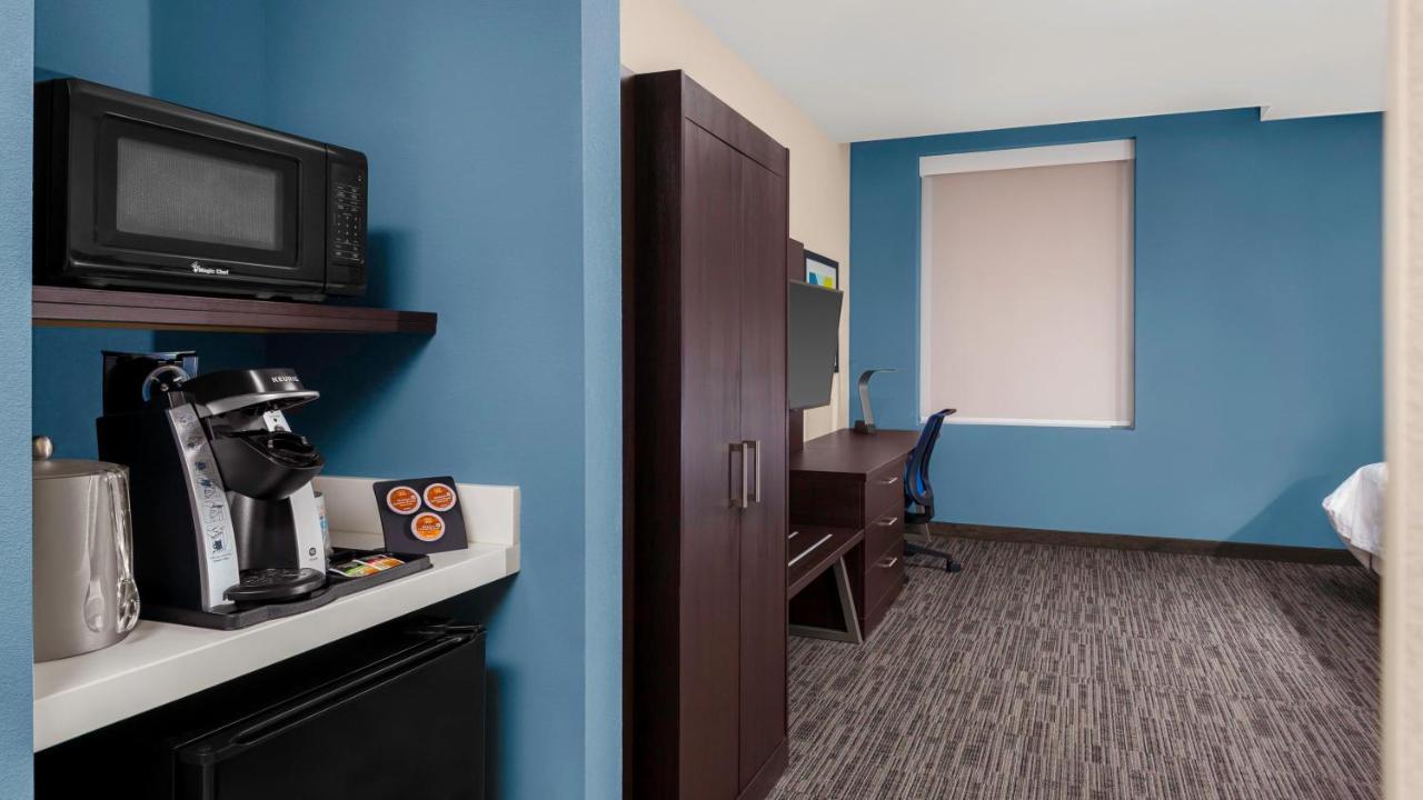 Holiday Inn Express - Kansas City Downtown By Ihg מראה חיצוני תמונה