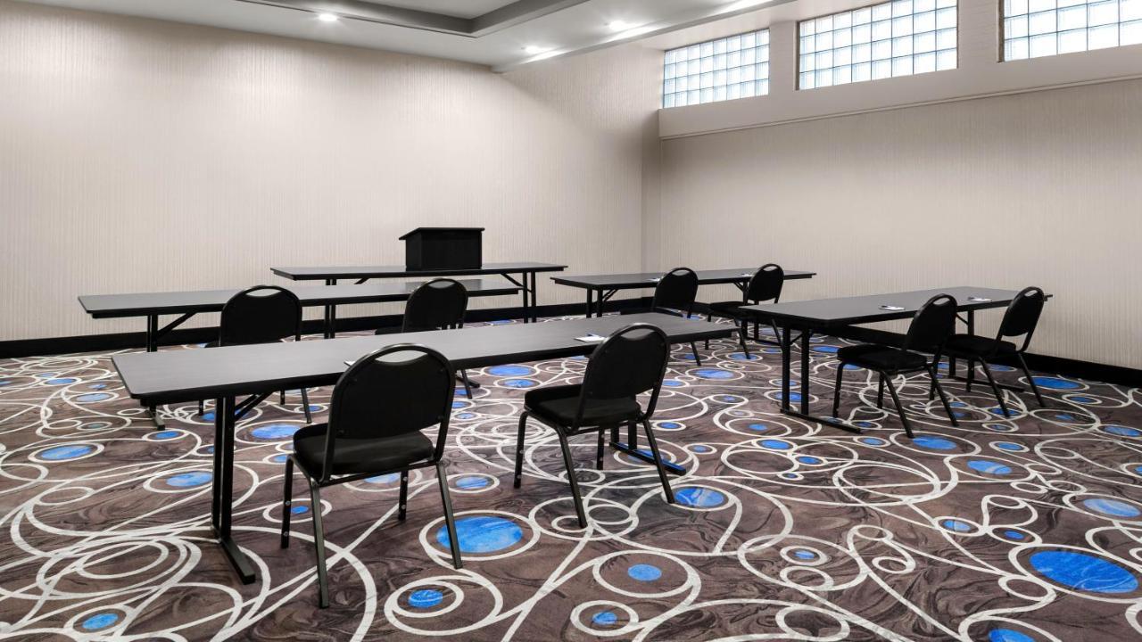 Holiday Inn Express - Kansas City Downtown By Ihg מראה חיצוני תמונה